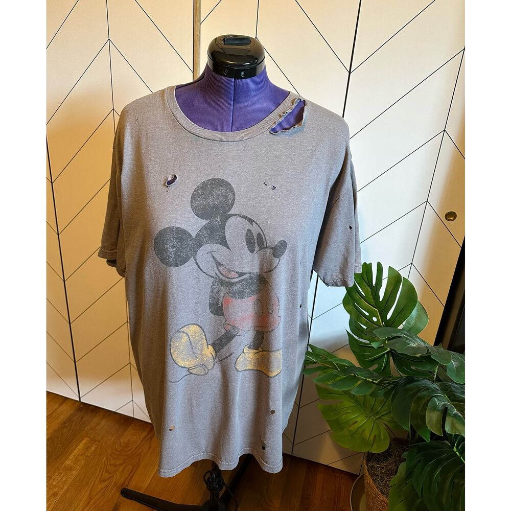 Disney Mickey Mouse Upcycled Distressed Oversized Grunge Gray T-shirt Top Retro